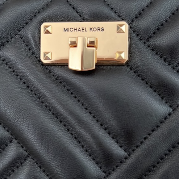 NVW Michael Kors Bag - Picture 2 of 7